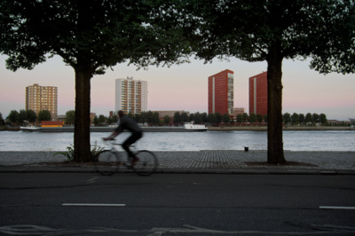 Maasoever / Stadtlandschaften  Fotografie von Fotograf Raban Haaijk ★2 | STRKNG