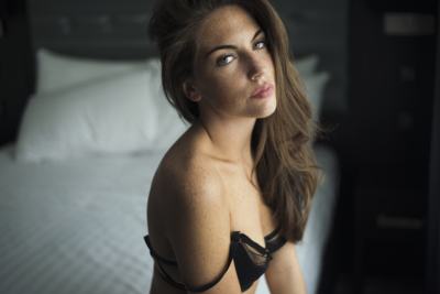 Grace / Portrait  photography by Photographer Kernville ★1 | STRKNG