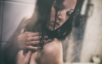 Wash away... / Portrait  photography by Model Dawina ★9 | STRKNG