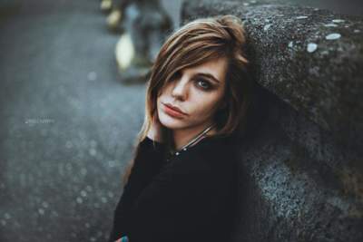 Back 2 the streets / Portrait  photography by Model Janine Cataldo ★5 | STRKNG