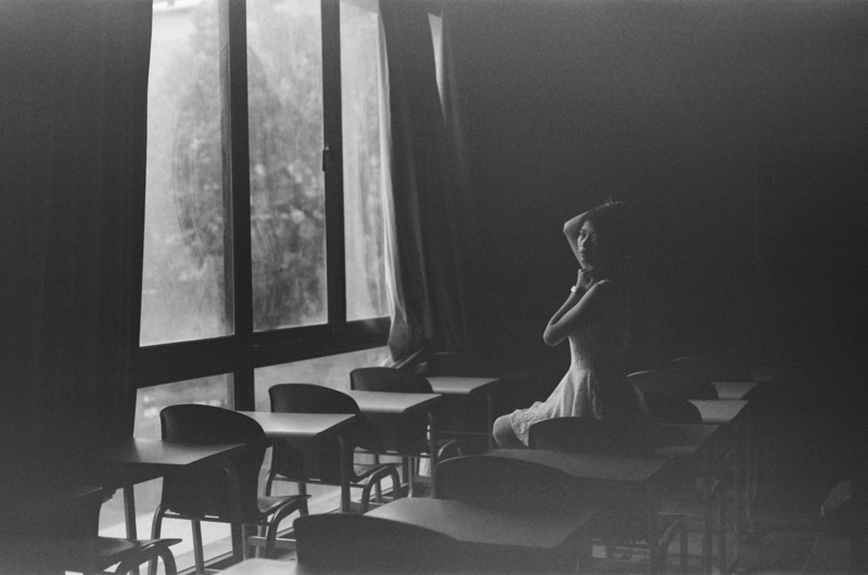 classroom - &copy; Isaac Chen | Black and White