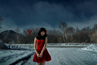 stop ! or fall in love. / Portrait  photography by Photographer Lum Photoblossom ★4 | STRKNG