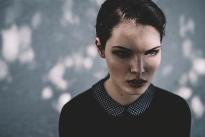 some shadows. / Portrait  photography by Model Lisa ★124 | STRKNG