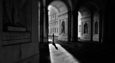 My Shadow is not made by Stone / Fine Art  Fotografie von Fotografin Skin Soul | STRKNG