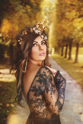 Queen of Mirabell / Fine Art  Fotografie von Fotograf Andreas | STRKNG