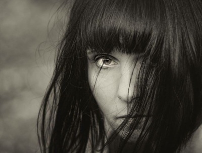 Momente / Portrait  photography by Model Akasha ★5 | STRKNG