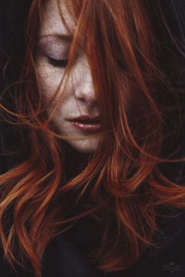 Photographer Ana Lora, Hessen, Portrait, Creative edit - STRKNG