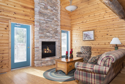 Interior Cabin - Commercial - Missouri Home Tours LLC - St Louis Real Estate Marketing Photographer / Interior  Fotografie von Fotograf Missouri Home Tours, LLC | St. Louis Real Estate Marketing Photographer | STRKNG