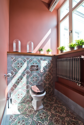 Toilet / Interior  photography by Photographer Przemek | STRKNG