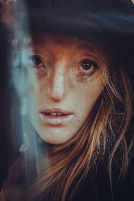 Ilka / Portrait  Fotografie von Fotograf Martin Neuhof ★51 | STRKNG