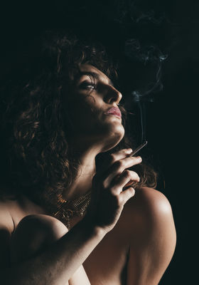 She / Portrait  Fotografie von Fotograf Carlos Odeh ★7 | STRKNG