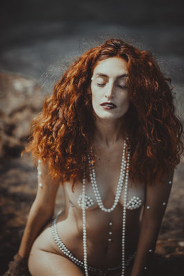 Born again / Portrait  Fotografie von Fotograf Carlos Odeh ★7 | STRKNG