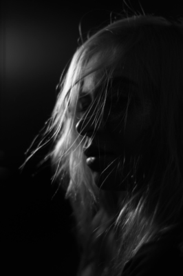 Ale / Portrait  photography by Photographer Nancy | STRKNG