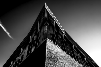 Resurrection / Architektur  Fotografie von Fotograf Paul Hamilton ★2 | STRKNG