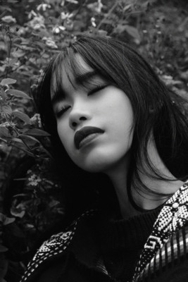 As sleepy / Black and White  photography by Photographer Tuan Minh ★1 | STRKNG