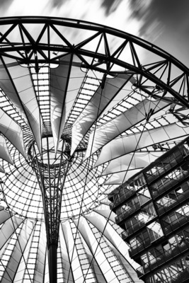 Sony Center / Architektur  Fotografie von Fotograf Fabio Himmelstoss | STRKNG