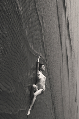 Réal / Nude  Fotografie von Model Margherita ★17 | STRKNG