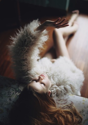 Can't sleep alone / Mode / Beauty  Fotografie von Model Alessandra ★19 | STRKNG