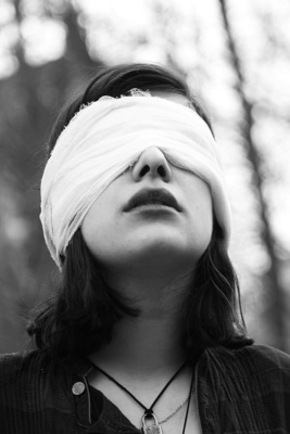 Mood  photography by Photographer Annie | STRKNG