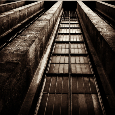 Airport Berlin Tempelhof / Architektur  Fotografie von Fotograf Nil Rath | STRKNG