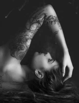 Falling Stars Are Turning To Ash / Fine Art  photography by Model Chelsea ★7 | STRKNG