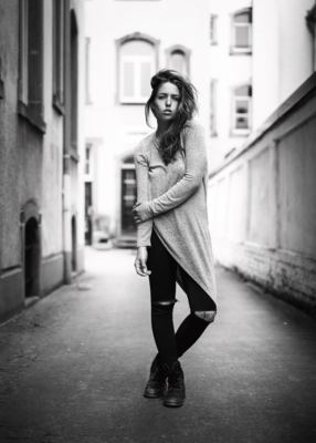 Street Style / Street  photography by Model Ananda Modelpage ★4 | STRKNG