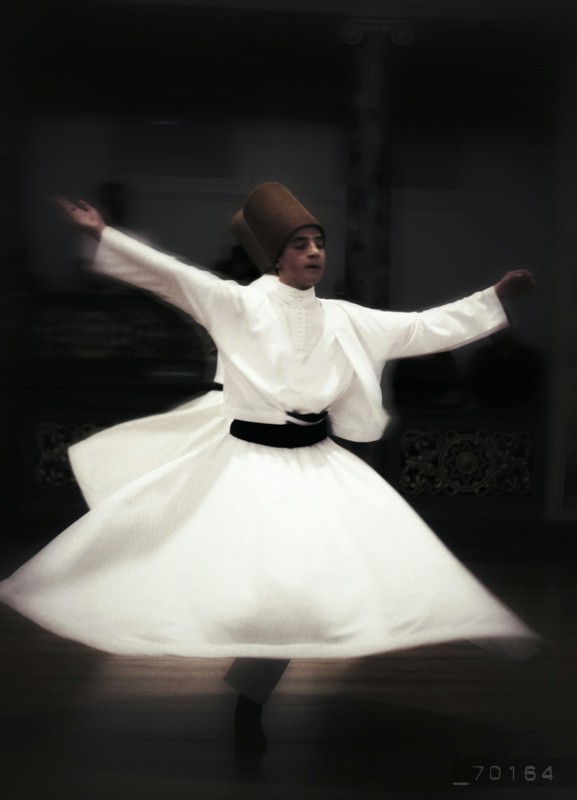 whirling dervishes - &copy; _70164 | Menschen