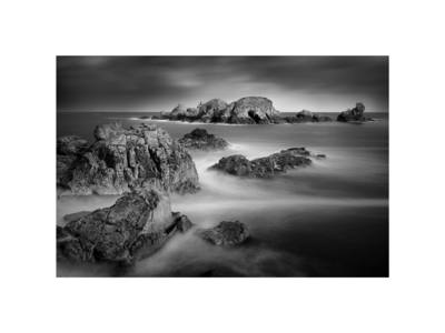 Les Burons, from Creux Harbour, Sark, Channel Islands. / Wasserlandschaften  Fotografie von Fotograf Tim Harvey ★1 | STRKNG