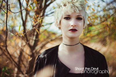 Nora / Portrait  photography by Photographer Shoot The Devil | STRKNG