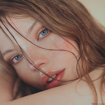 By Xenia Lau / Mode / Beauty  Fotografie von Model Linda Lena Blanka ★34 | STRKNG