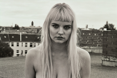 Lara / Portrait  photography by Photographer Roofs Of Neukoelln ★1 | STRKNG