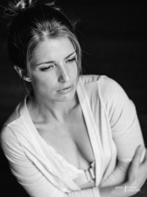 Bernadette!! / Portrait  photography by Photographer Peter Fengler Fotografie ★2 | STRKNG