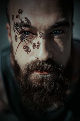 Simon / People  photography by Photographer sollenaphotography ★6 | STRKNG