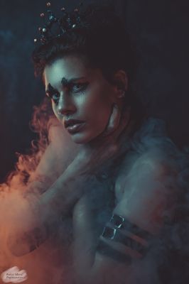 Queen of Madness / Portrait  Fotografie von Fotografin Amelie ★2 | STRKNG