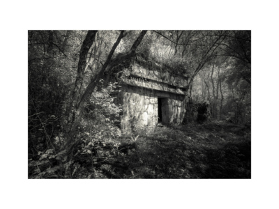 Balché II / Lost places  Fotografie von Fotografin Sandra Herber ★4 | STRKNG