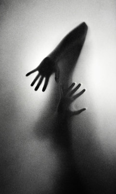 Paradoxical Silence / Conceptual  photography by Photographer Philomena Famulok ★46 | STRKNG