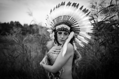 Indianerin / Portrait  Fotografie von Fotograf Mario | STRKNG