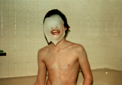 Bath Time / Menschen  Fotografie von Fotograf jasoncawood | STRKNG