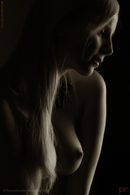 Nude  photography by Photographer PhareaNutello | STRKNG