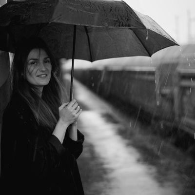 Summer Rain / Portrait  photography by Photographer Steffen Weigl | STRKNG