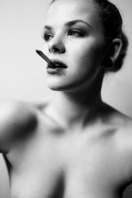 Stef 1 / Mode / Beauty  Fotografie von Fotograf Jot M. ★3 | STRKNG