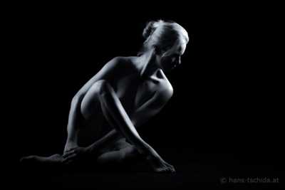 Fanny / Nude  Fotografie von Fotograf HansTschida | STRKNG