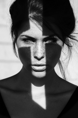 Holy / Portrait  photography by Photographer Van Helden ★19 | STRKNG