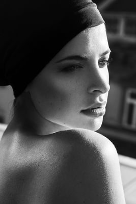 Whoopah / Portrait  photography by Photographer Van Helden ★19 | STRKNG