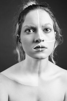 Painted / Fashion / Beauty  photography by Photographer Dominik Leiner ★5 | STRKNG