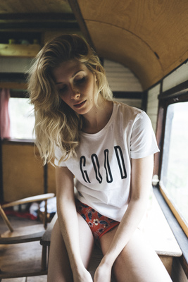 Ann Sophie / Menschen  Fotografie von Fotograf Dominik Leiner ★6 | STRKNG