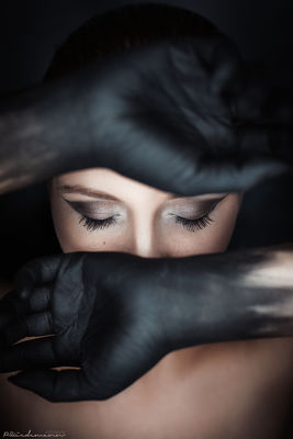 Portrait  photography by Photographer Pascal Wiedemann ★8 | STRKNG