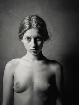 you get lonely at times / Nude  photography by Photographer Jens Klettenheimer ★39 | STRKNG