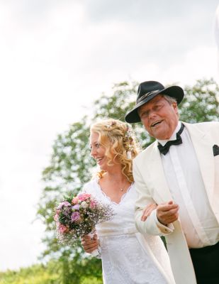 Der Brautvater / Hochzeit  Fotografie von Fotograf Jens Klettenheimer ★38 | STRKNG