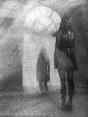 The doors of perception / Schwarz-weiss  Fotografie von Fotograf Kollektivmaschine | STRKNG